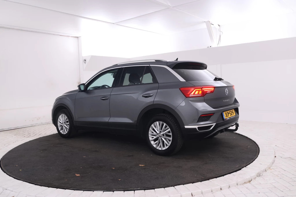 Volkswagen T-Roc – foto 2