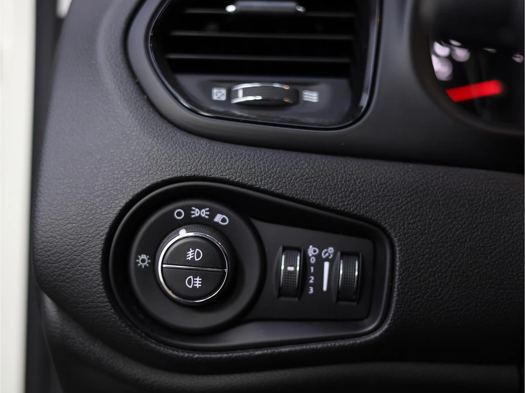 Jeep Renegade – foto 21