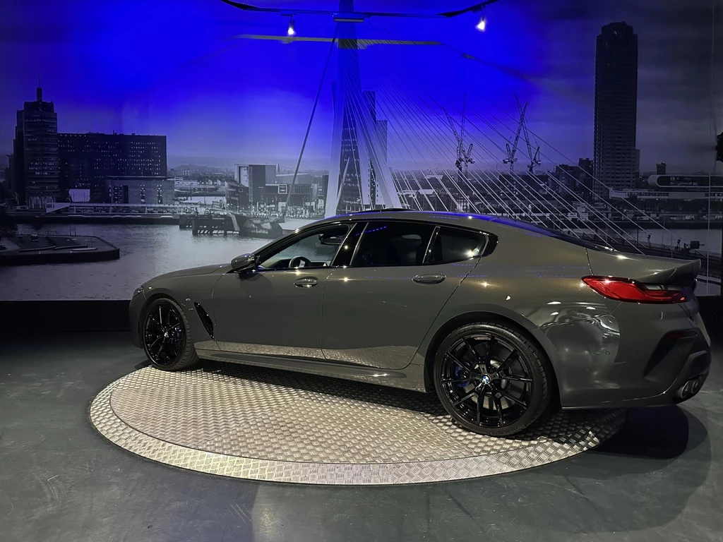 BMW 8 Serie – foto 7