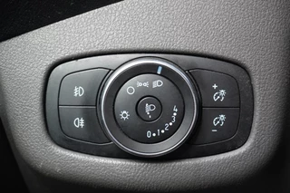 Ford Transit Connect – thumbnail 17