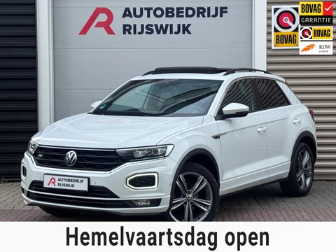 Volkswagen T-Roc 1.5 TSI 3x R-Line Pano/AppleCar/Keyless