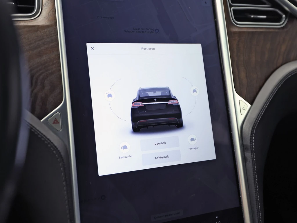 Tesla Model X – foto 32