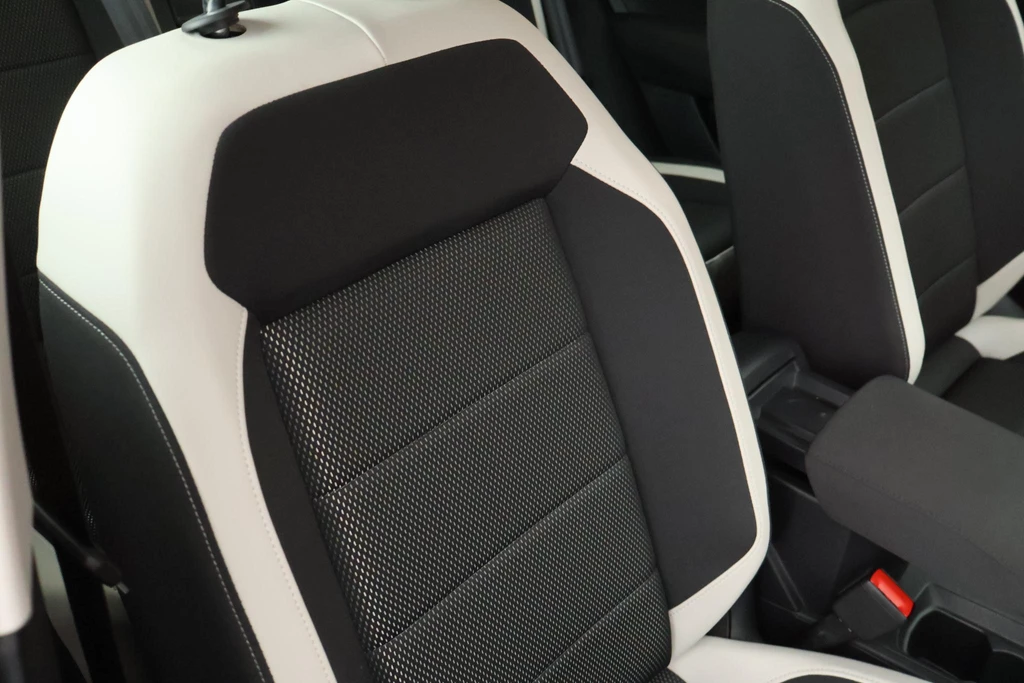Volkswagen T-Roc – foto 31
