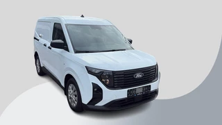 Ford Transit Courier – thumbnail 3