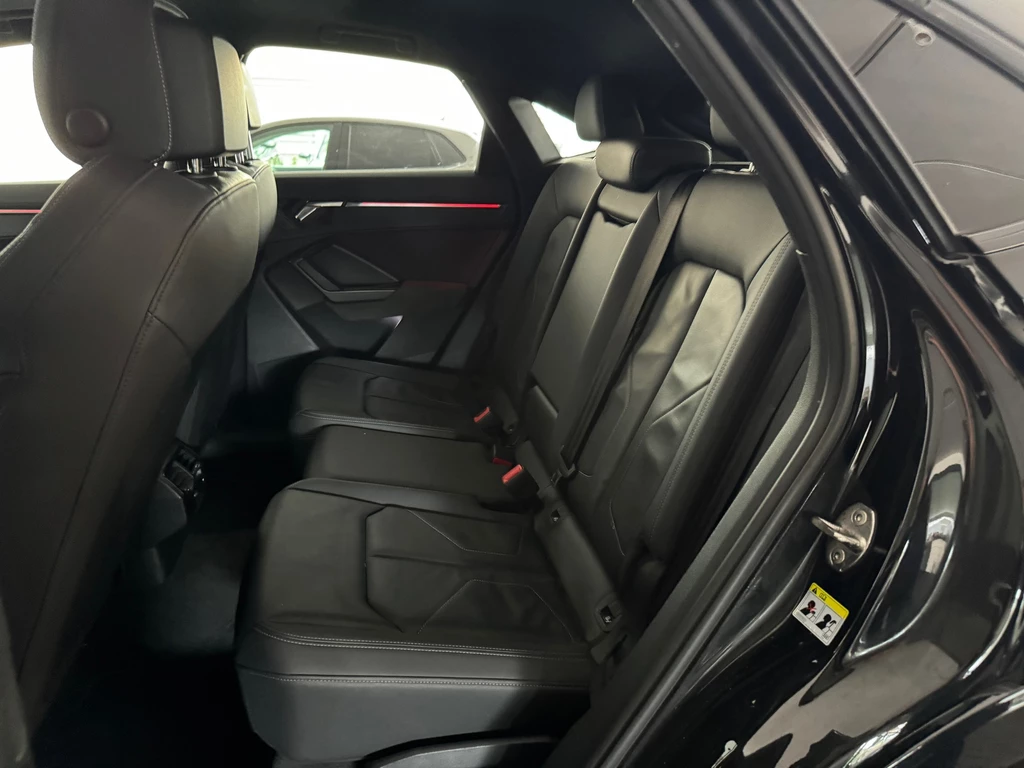Audi Q3 – foto 18