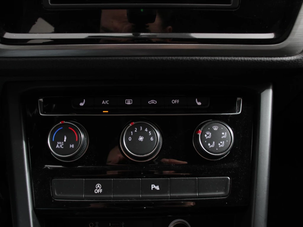 Volkswagen Touran – foto 22