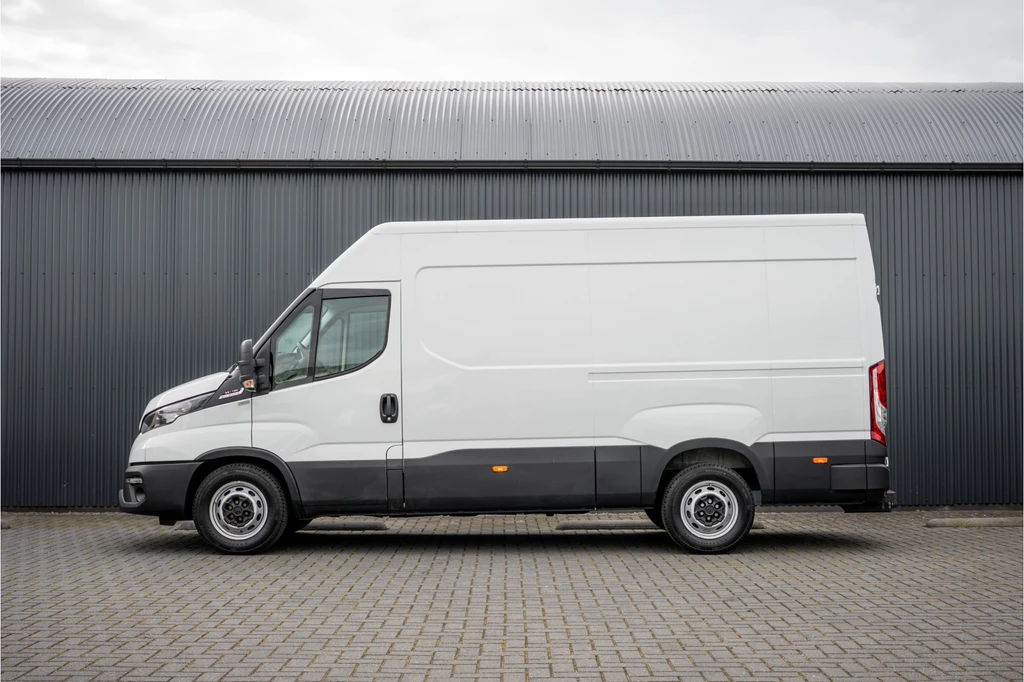 Iveco 35S18 | 3.0L 180PK | Automaat | NW MODEL | 3.5T Trekgewicht | Camera | Carplay | Climate – foto 2