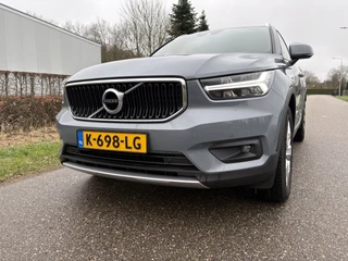 Volvo XC40 – thumbnail 3