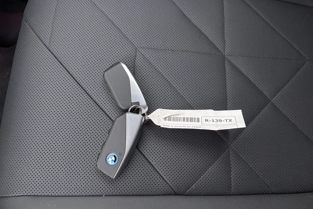 BMW iX – foto 42