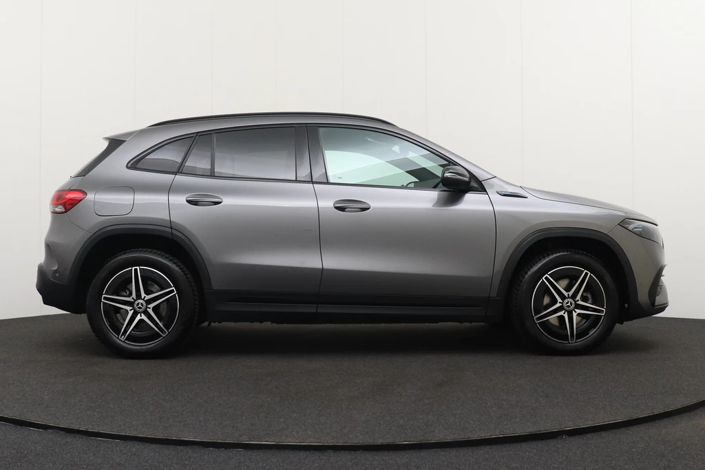 Mercedes-Benz EQA – foto 5