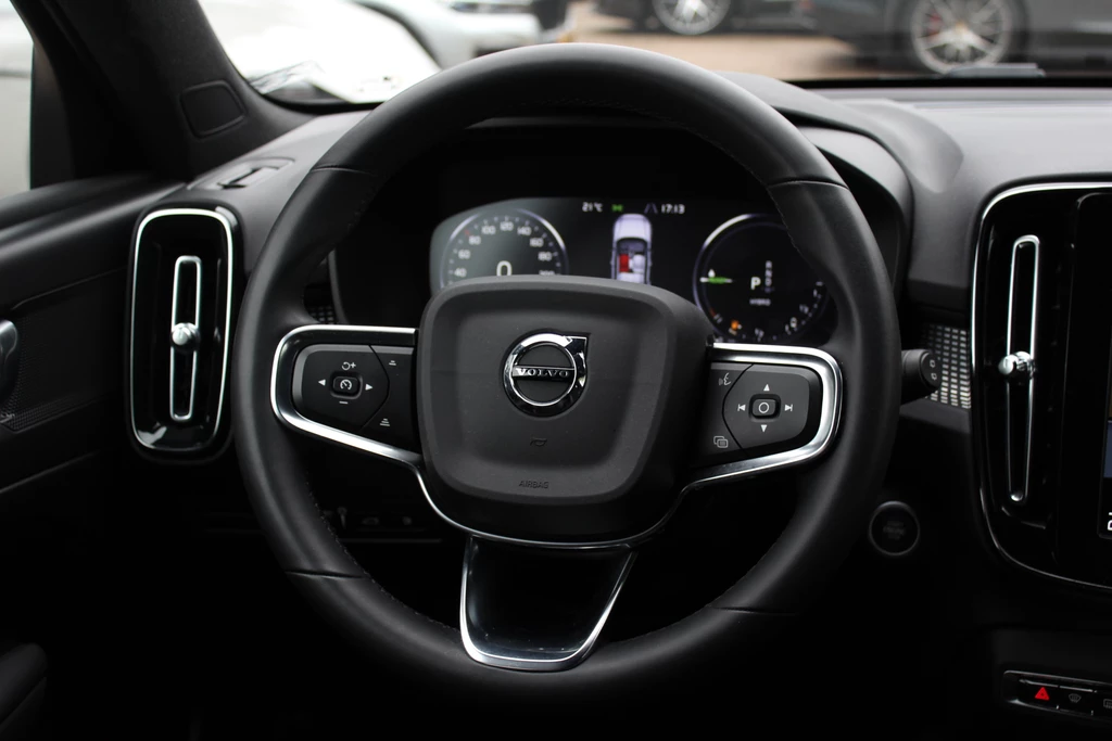 Volvo XC40 – foto 19