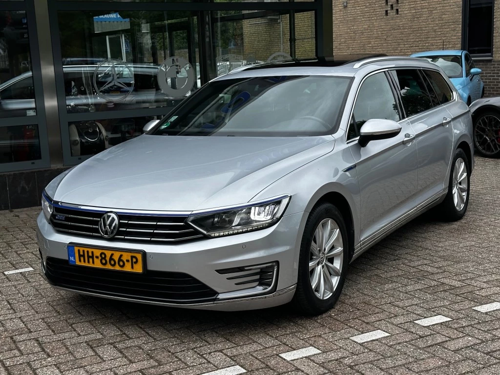 Volkswagen Passat – foto 2
