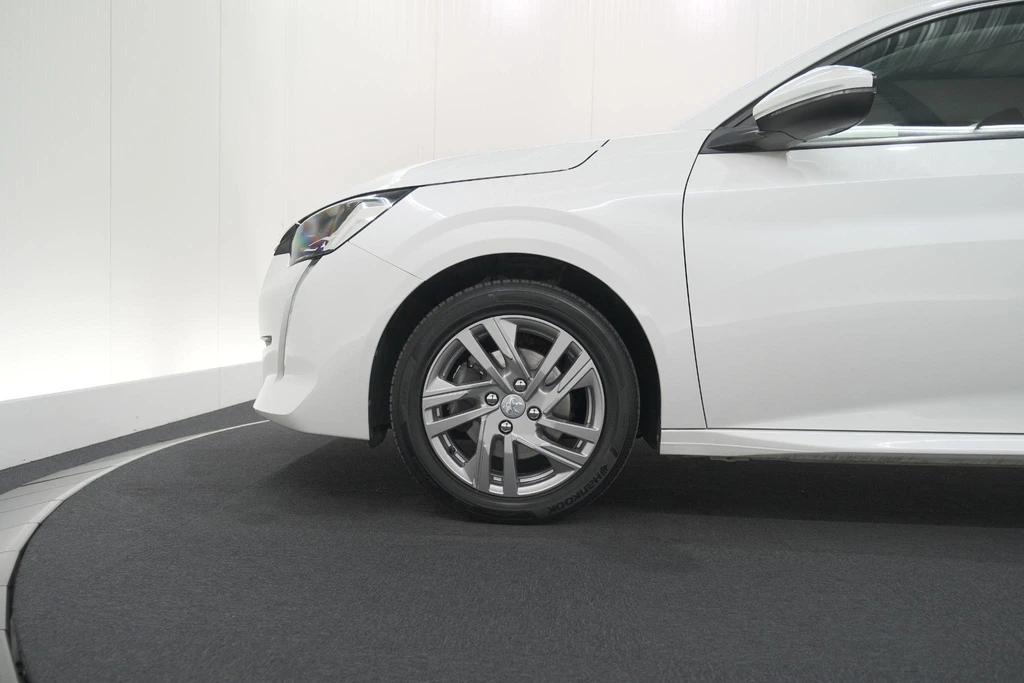 Peugeot 208 – foto 19
