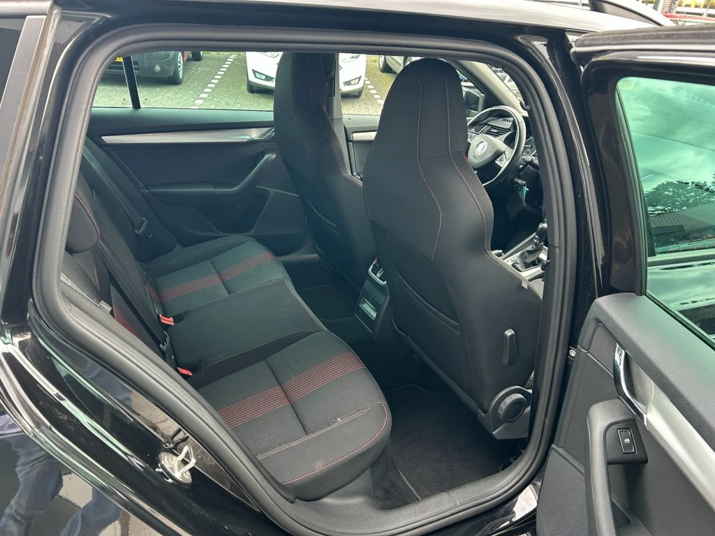 Škoda Octavia – foto 12