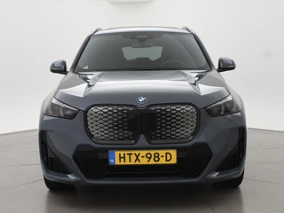 BMW iX1 – thumbnail 7