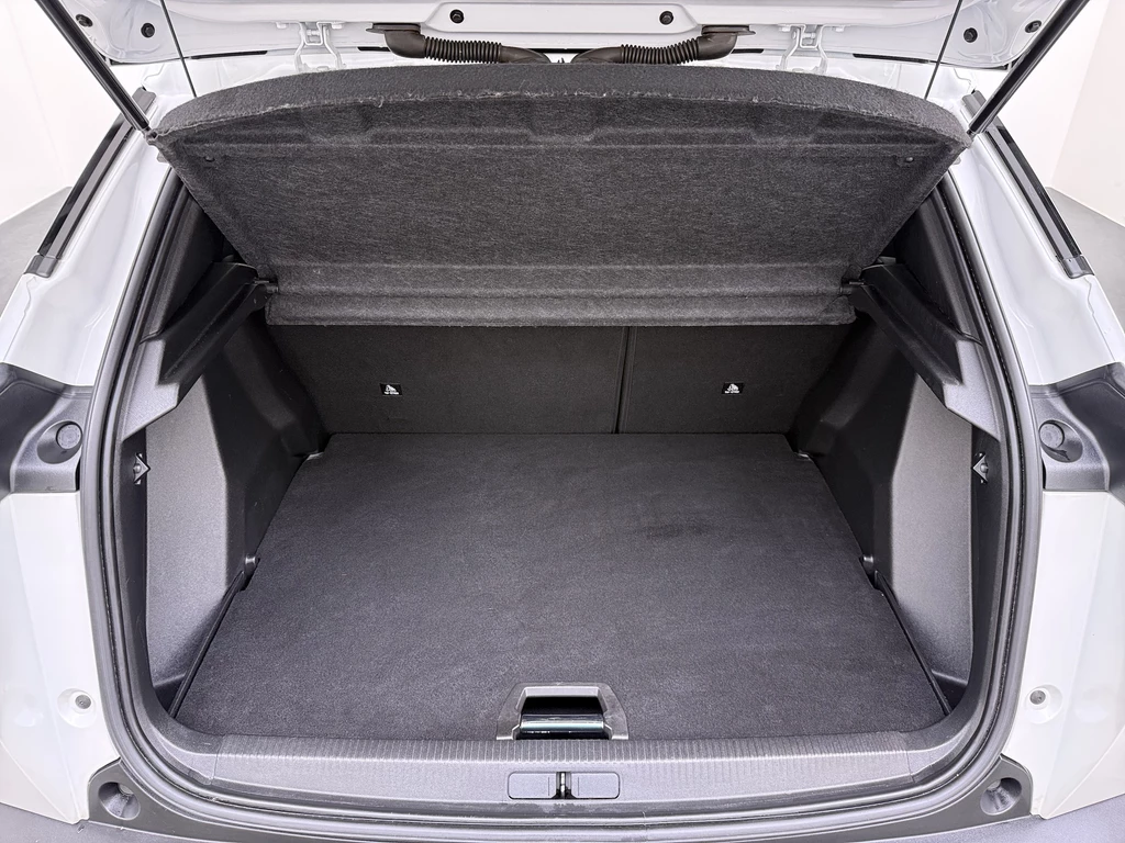 Peugeot e-2008 – foto 28