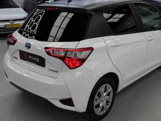 Toyota Yaris – thumbnail 7