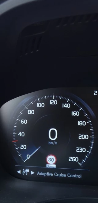 Volvo XC60 – thumbnail 20
