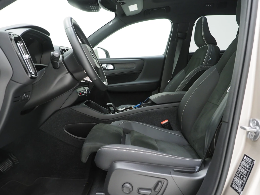 Volvo XC40 – foto 16
