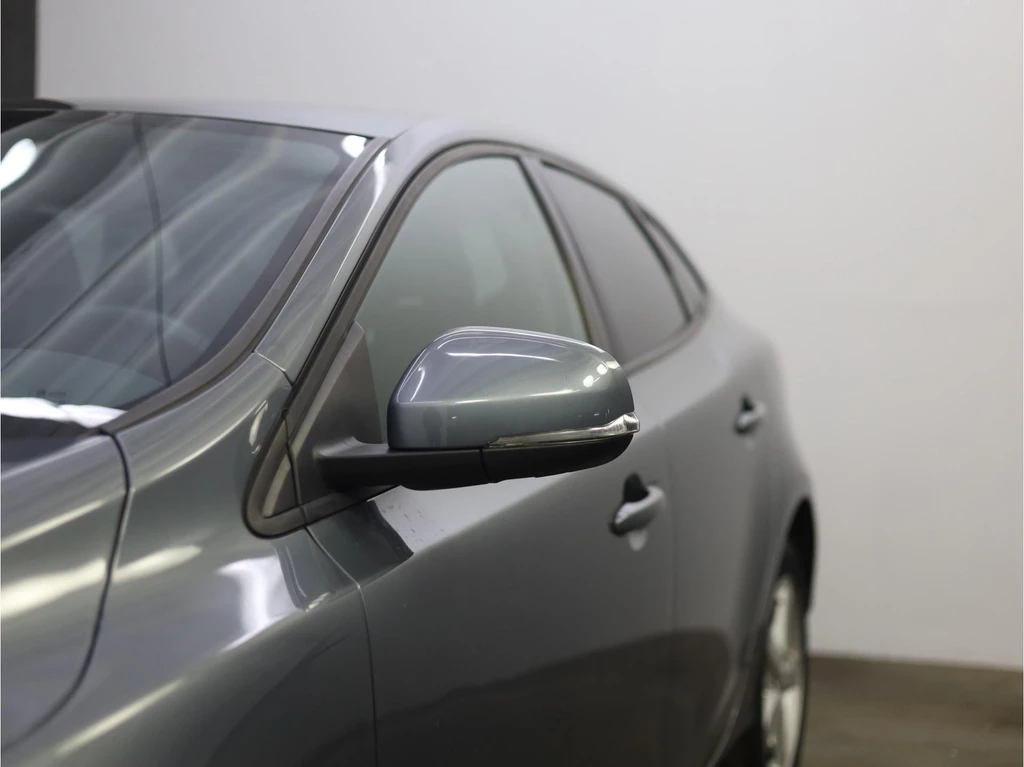Volvo V40 – foto 18