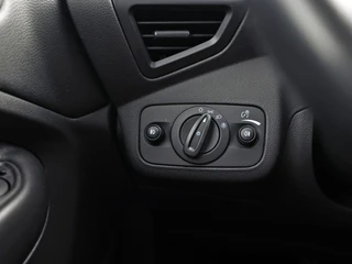 Ford Kuga – thumbnail 18