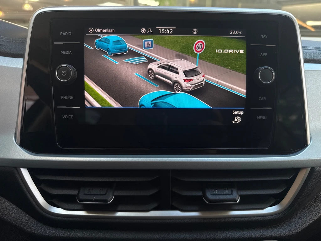 Volkswagen T-Roc – foto 28