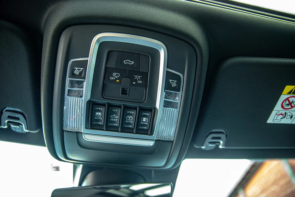 Dodge Ram 1500 – foto 17