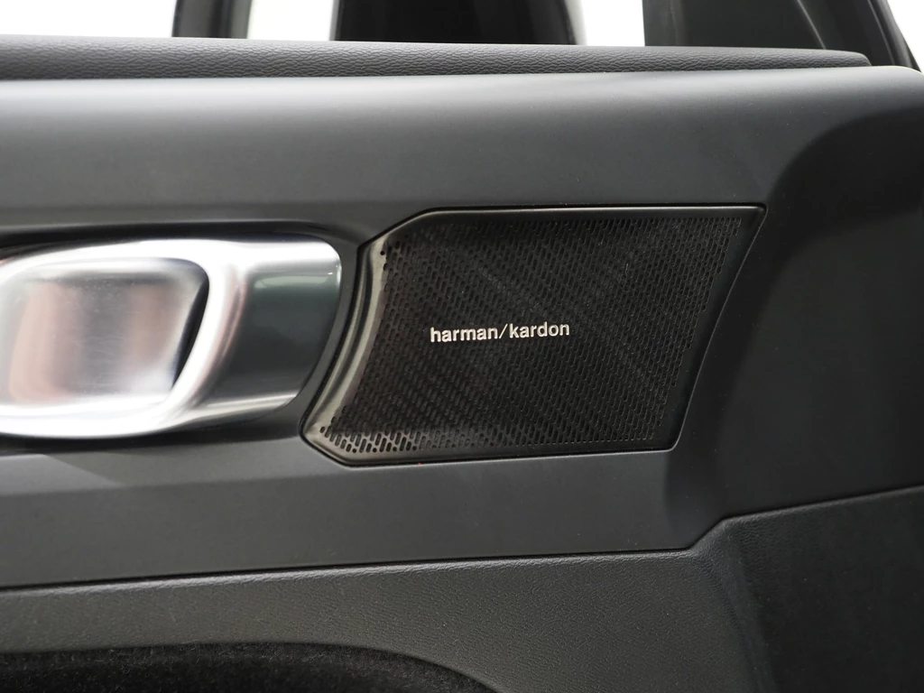 Volvo XC40 – foto 18