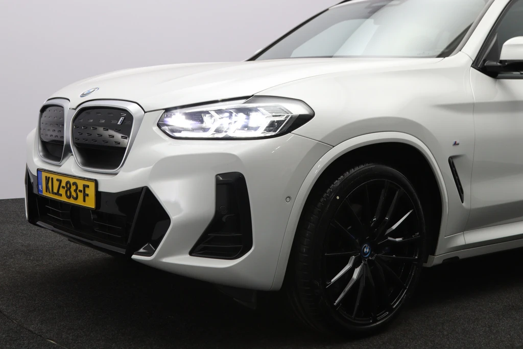 BMW iX3 – foto 17