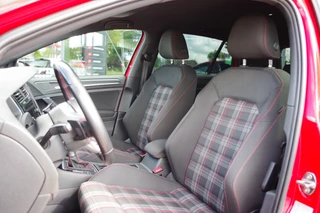 Volkswagen Golf – thumbnail 9