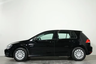 Volkswagen Golf – thumbnail 2