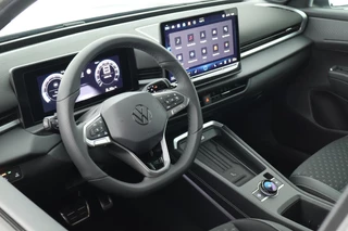 Volkswagen T-Roc – thumbnail 8