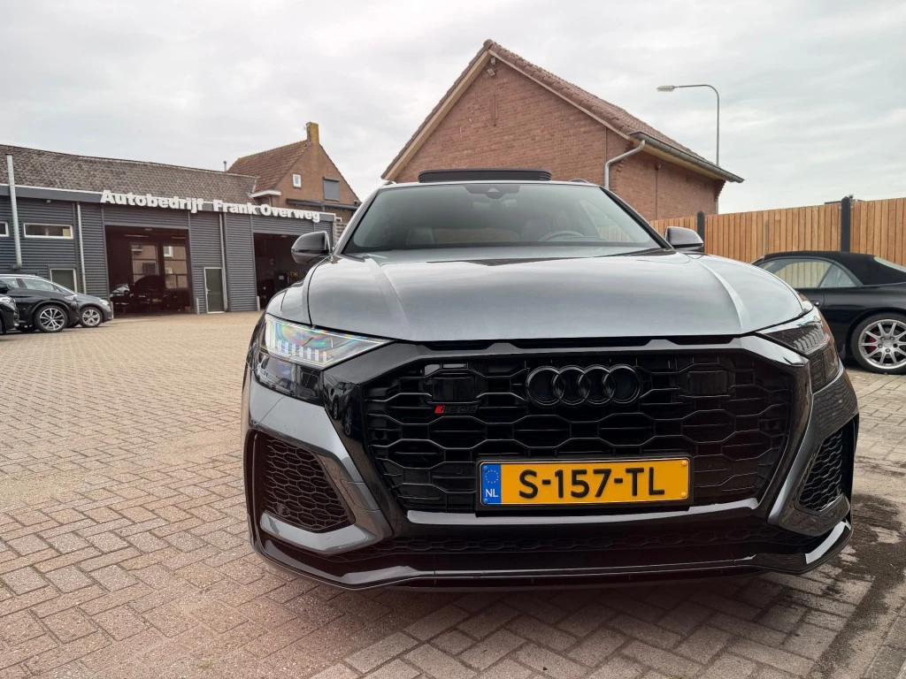 Audi RSQ8 – foto 8