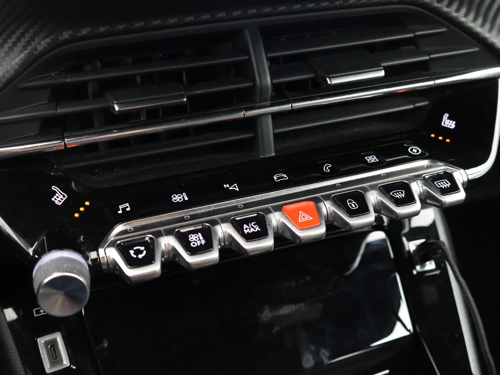 Peugeot e-2008 – foto 27