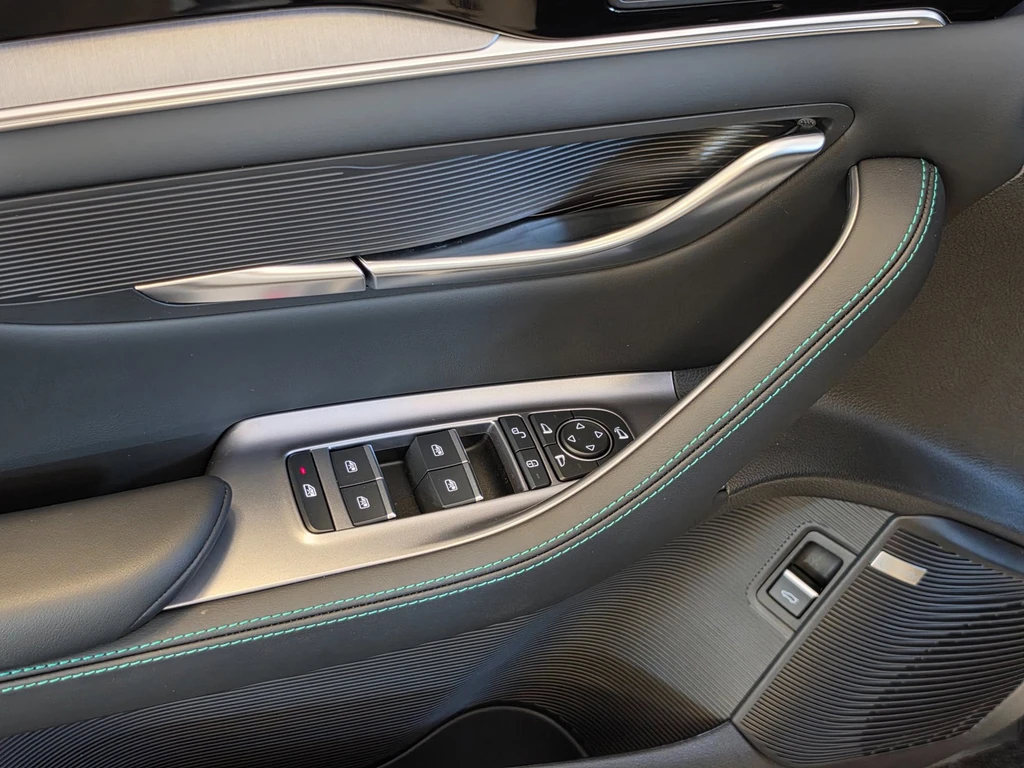 BYD SEAL U – foto 16
