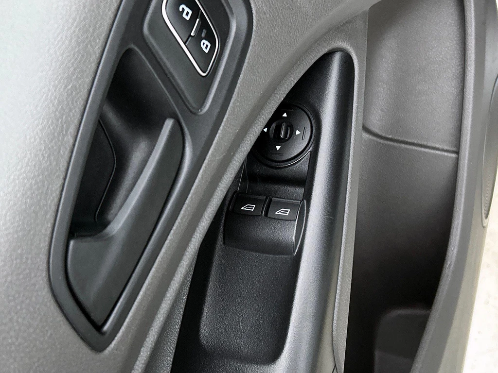 Ford Transit Connect – foto 28