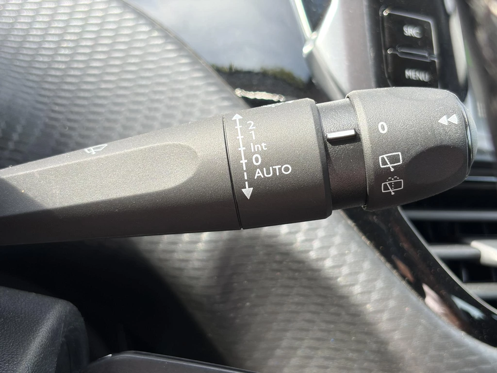 Peugeot 208 – foto 22