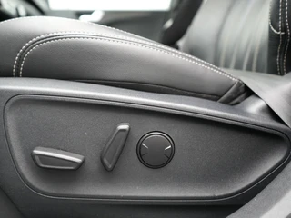 Ford Kuga – thumbnail 21