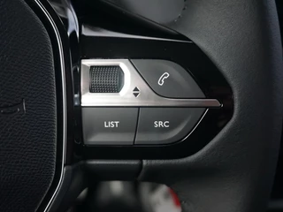 Peugeot 208 – thumbnail 18