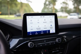 Ford Kuga – thumbnail 18