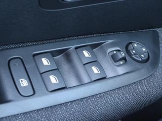 Peugeot 208 – thumbnail 19