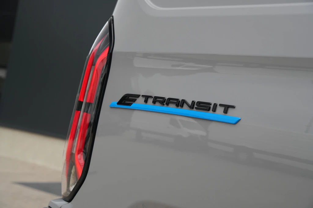 Ford E-Transit Custom – foto 10