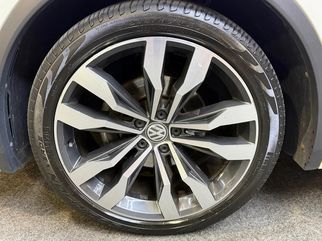 Volkswagen Tiguan – foto 8