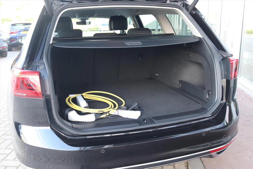 Volkswagen Passat – foto 44