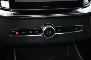 Volvo XC90 – thumbnail 16