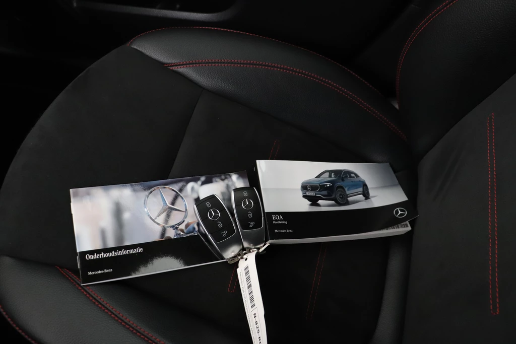 Mercedes-Benz EQA – foto 26