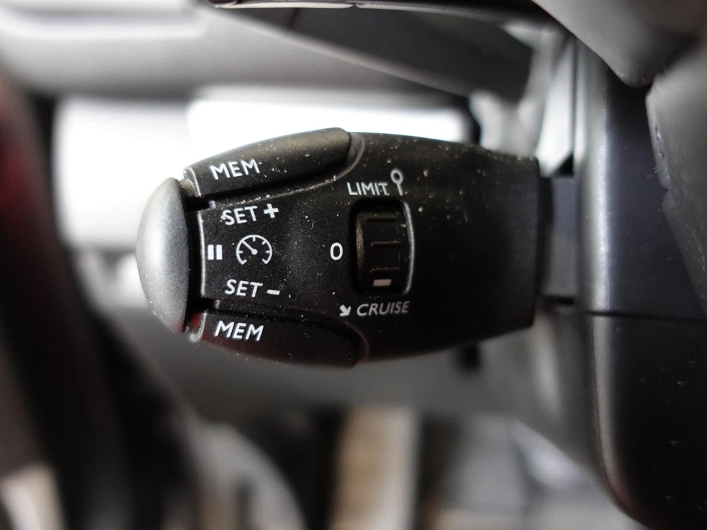 Opel Vivaro – foto 22