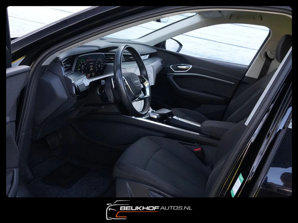 Audi e-tron – foto 27
