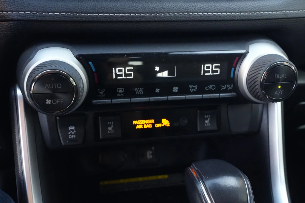 Toyota RAV4 – foto 14