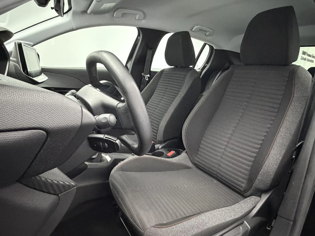 Peugeot 208 – foto 17